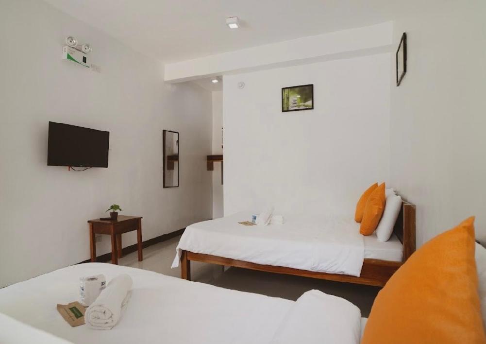 Mountain View Garden Inn 科隆 外观 照片