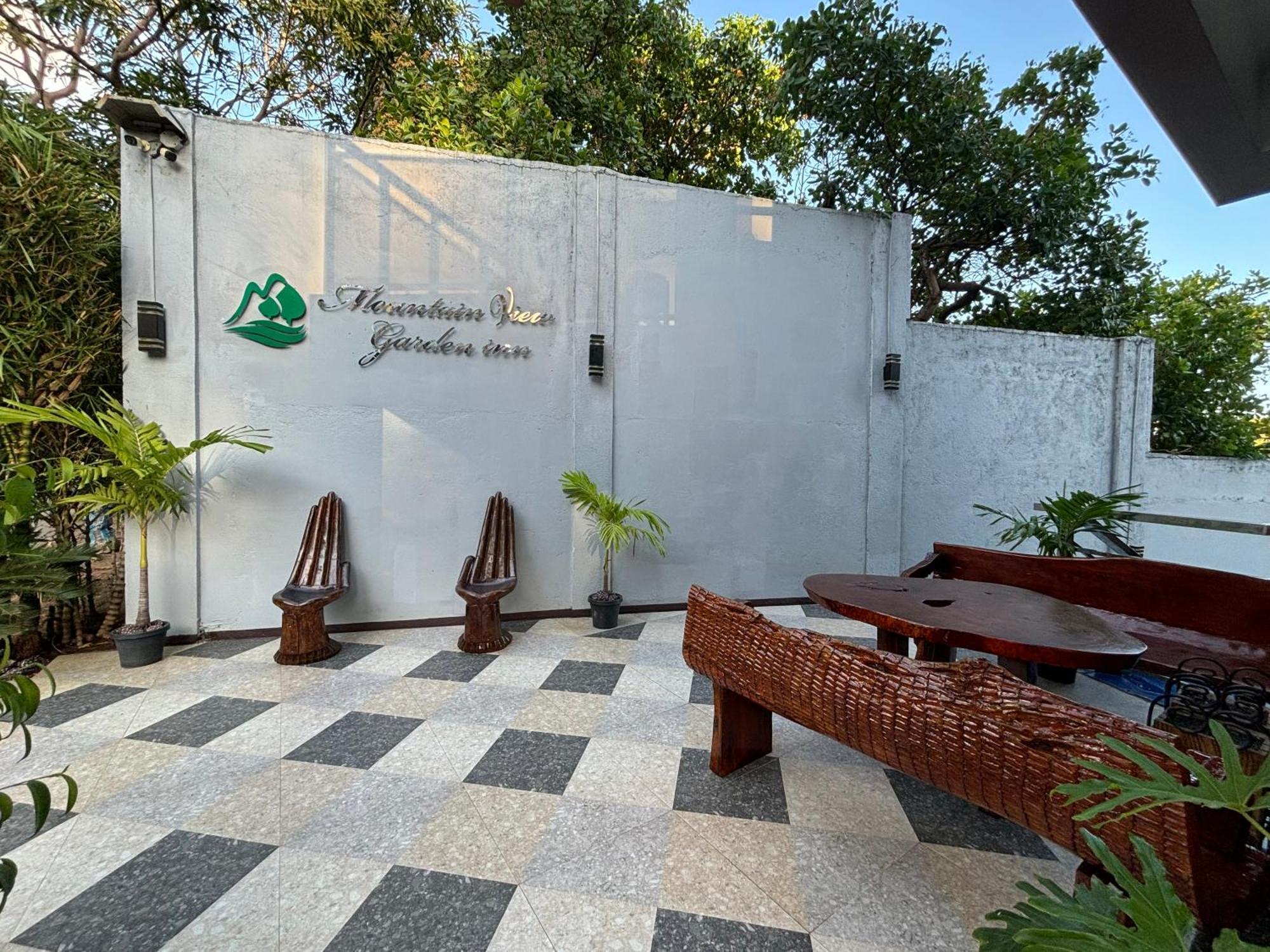Mountain View Garden Inn 科隆 外观 照片